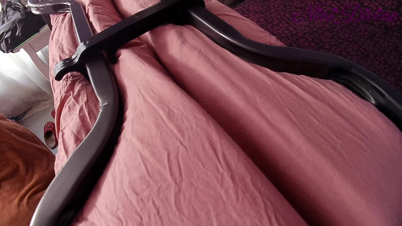 Nini Divine: My Wife Is Stuck in Bed, so I Decide to...