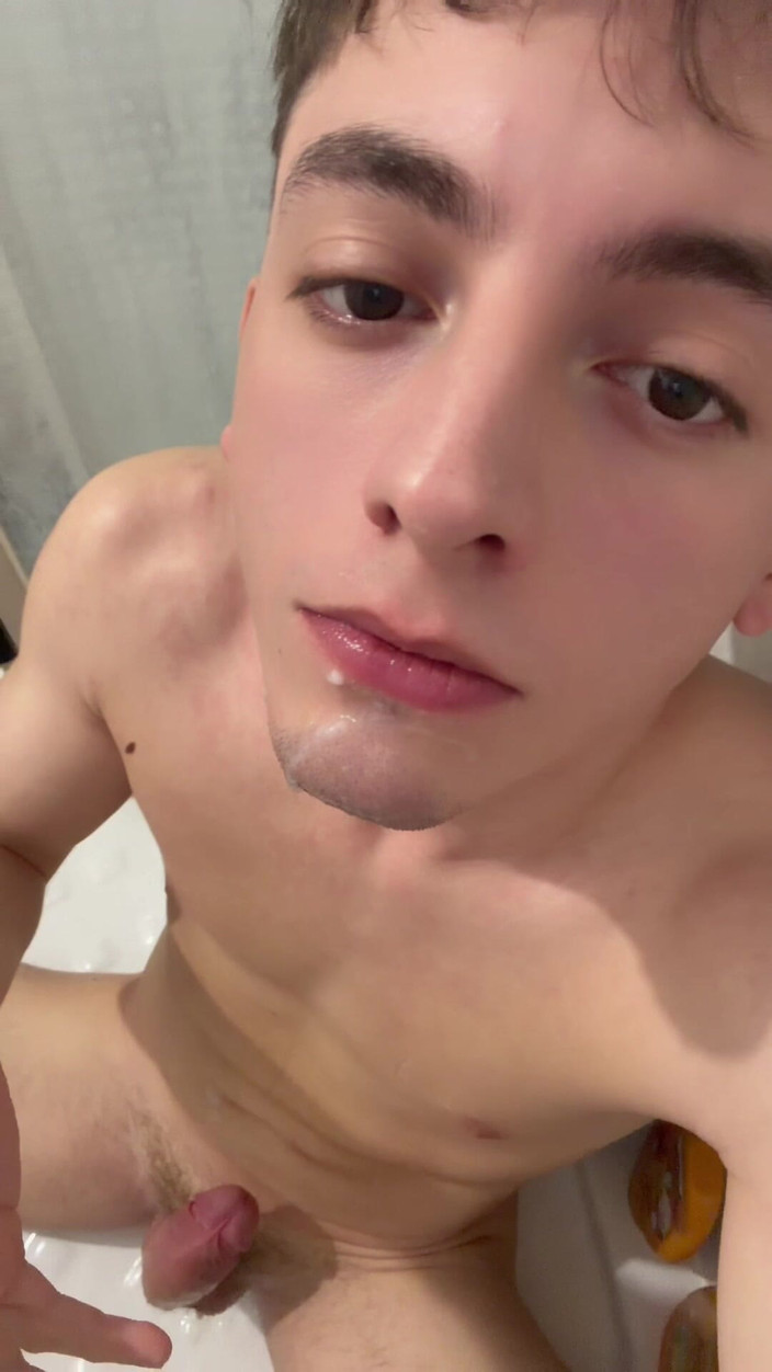 XsTwinkk: 一个小精灵射精