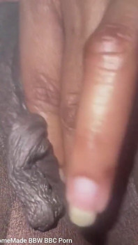 Closeup Rubbing My Fat Wet Big Labia Pussy