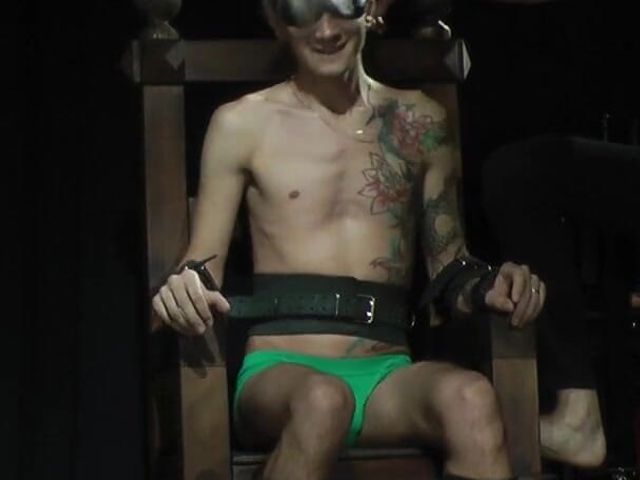 Nicky Hard Tickling and Deprivated (Wanheldwig black skin)