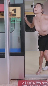 Slut Subway: Ol grup seks yapıyor ve dölleniyor