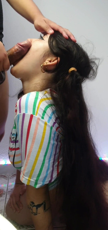 DherlyDoll: Meine versaute nachbarin liebt es, zu kommen, um meinen schwanz...