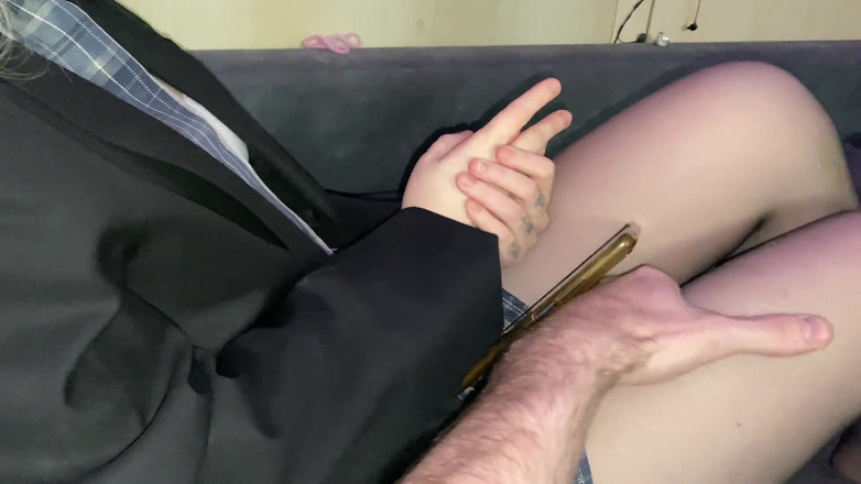 Blondessa: Adik tiri muda Avenges Teman Lelaki Kerana Curang, Diletakkan Di...