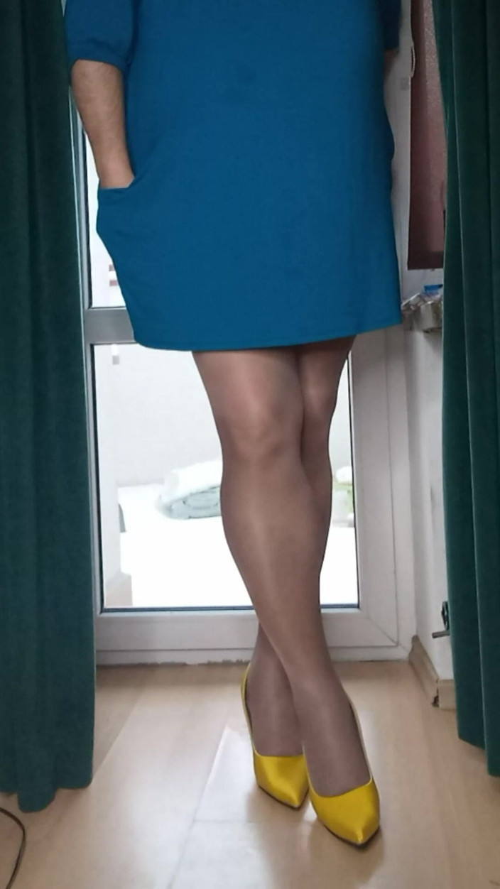Nattalie Trans: Mini Dress and High Heels