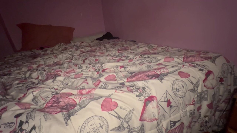 Isa Lawrence: Ho fatto sesso con il mio vicino ben dotato