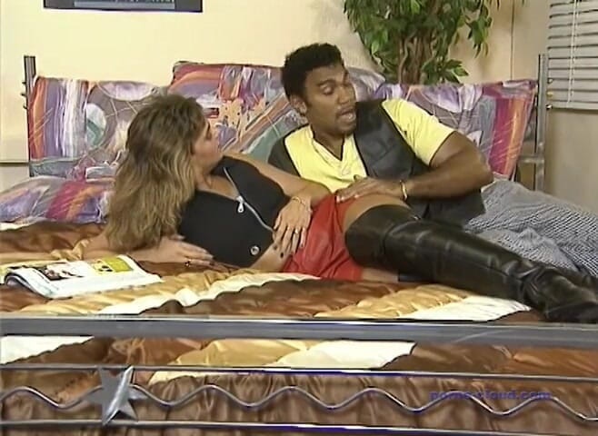 Porno Cloud: Momente amuzante cu alb-negru