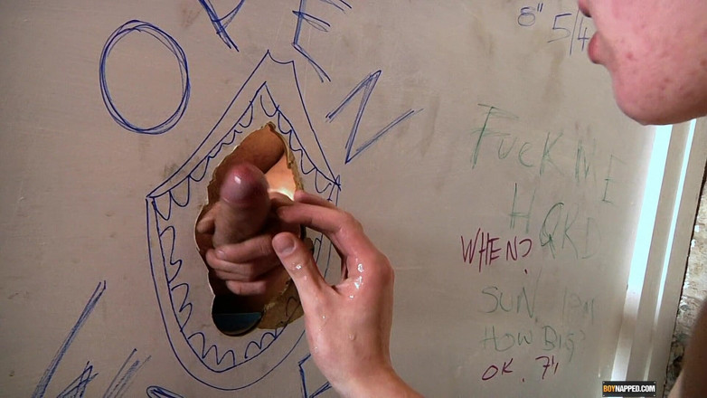 BoyNapped: Eine ladung durch das gloryhole füttert
