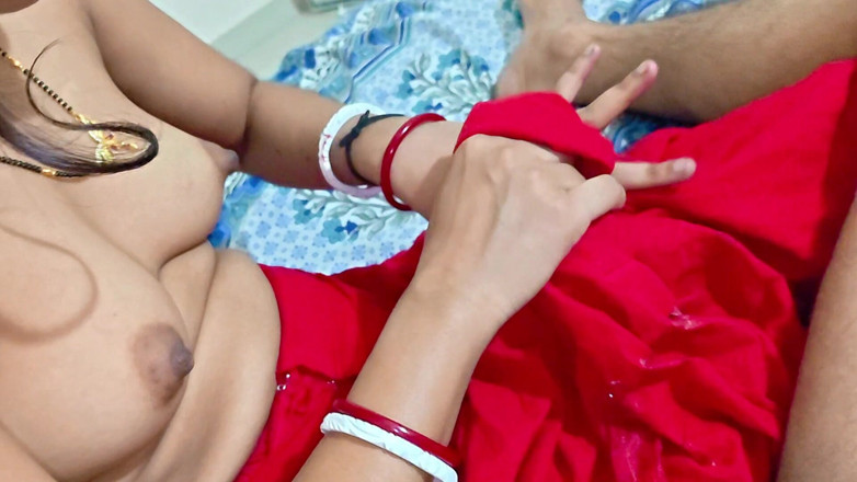 RinaKumari55: Istri Polos Lagi Asik Nyepong Kontol