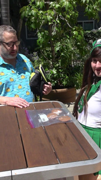 Girl Scout Tifa Quinn Vende Biscotti E Poi Riceve Una Doppia Sborrata
