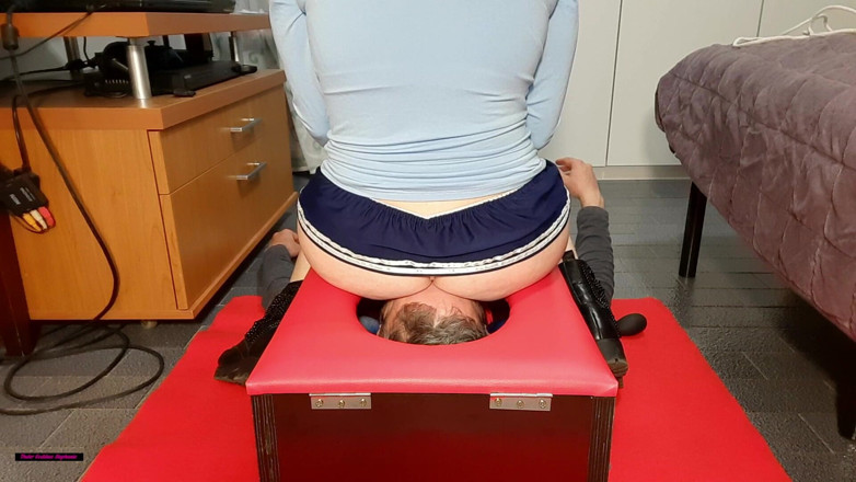 goddess82: Make Me Comfortable on Your Face! My Human Chair! Part 2
