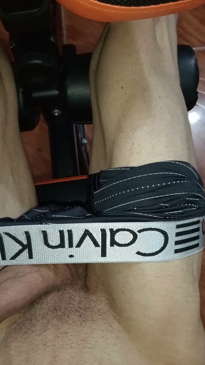 rey10rey10: Influencer Fitness Sumiso, Paja En Gym, Six Pack, POV