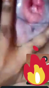 Appel vidéo sexuel avec ma copine desi