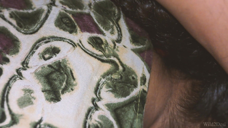Wild2Desi: La primera vez de una chica india del pueblo - coño...