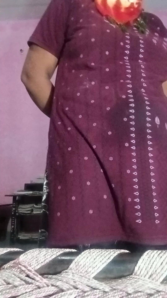 Dimple Romantic: भाभी वीडियो