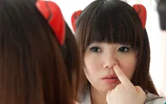 Asuka of nose picking