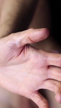 Dirty talking cumshot