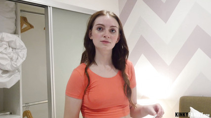 Kinky Family: Mücevherleri çal ve sikil