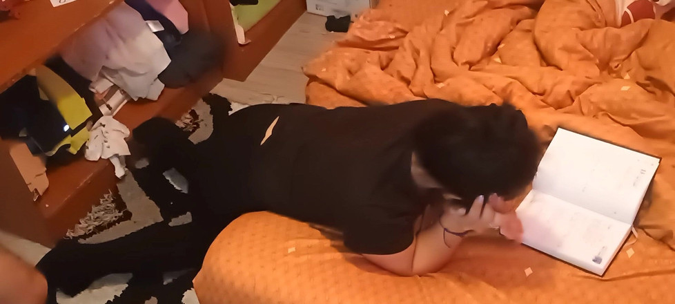 Ionut899: Nevlastní Táta Používá Mou Kundičku, Aby Tě V Ní Uvolnil