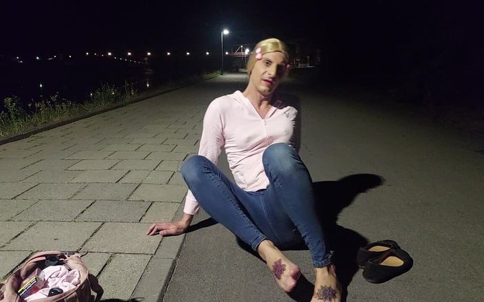 sweetfeet29: Вы хотите увидеть больше?
