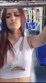 ¡Sexo en el autobús en público!