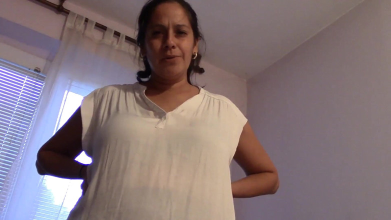 Randy and Deria: Nanny ek javaan aadmi ko viry nikaalne men madad karti...