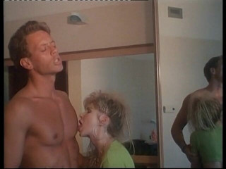 Xtime Network: La gran polla de Rocco Siffredi chorrea mucho semen
