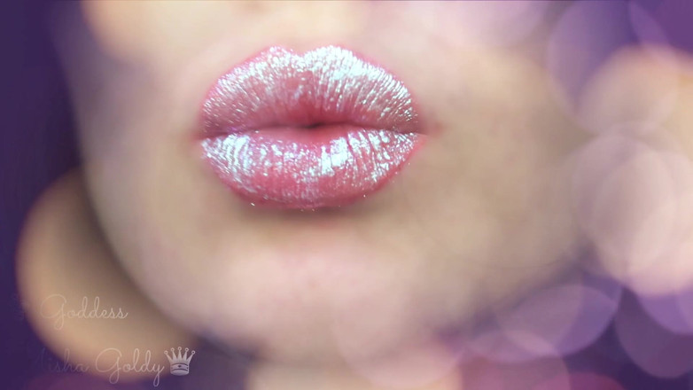 Goddess Misha Goldy: My mesmerizing smoking lips are all that you need!
