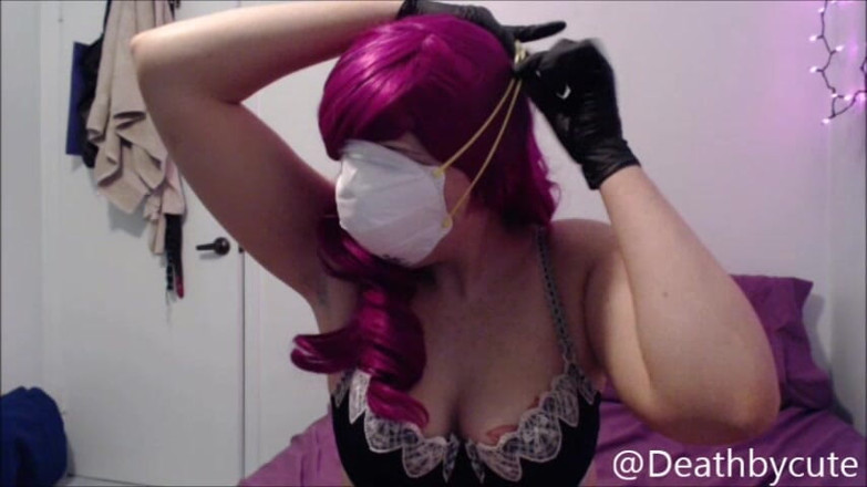 goddessjoules: Gas Mask Day 1