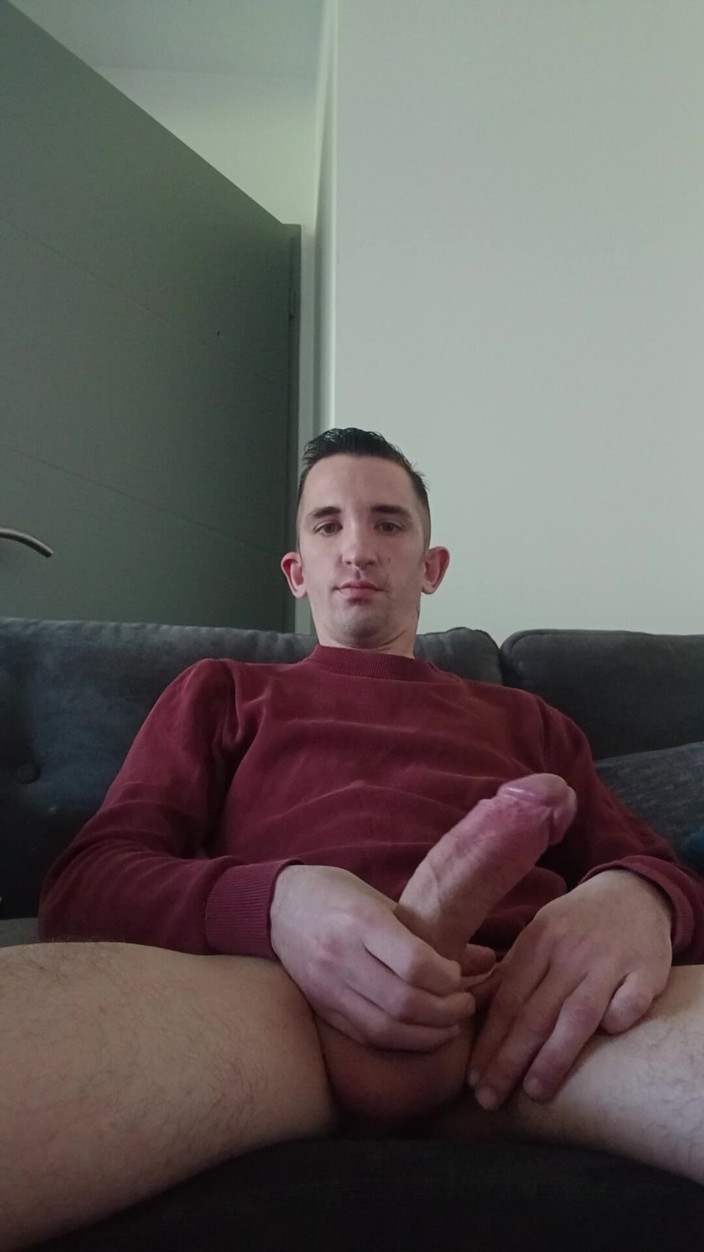 Alexis bondoux: Handjob with My Big Cock