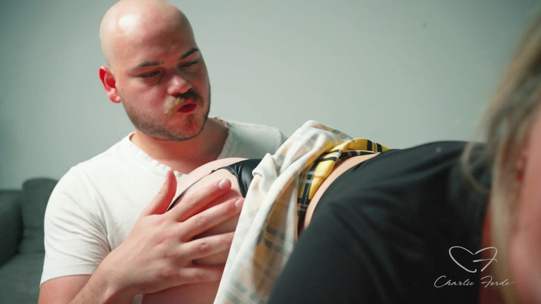 CharlieForde: Vänd manuset med Charlie Forde, Woody Alyx