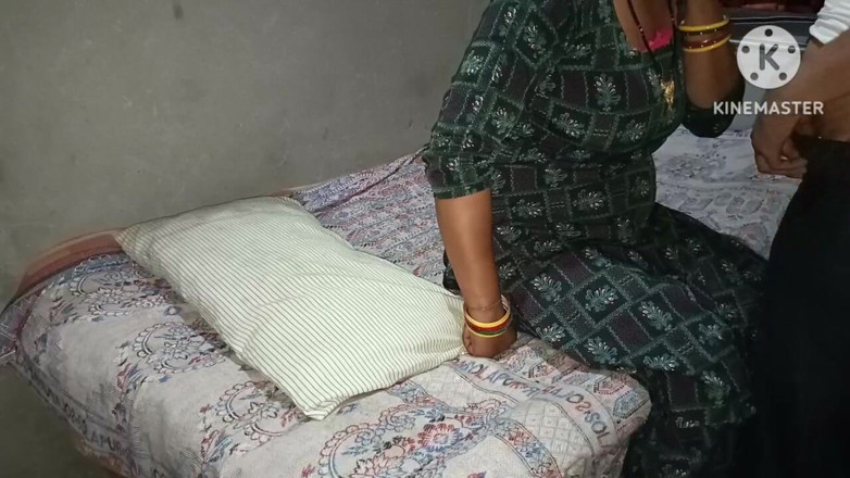Savita5343: Desi tetička zezadu a sex ve stoje