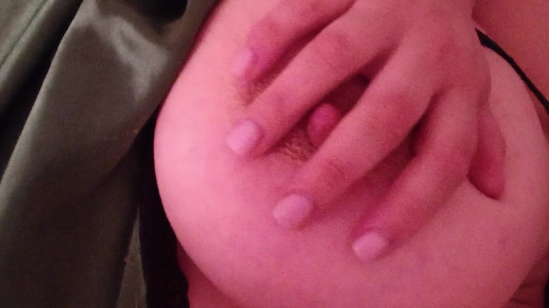 Oleksandra02: Sesso con le dita e bagnato