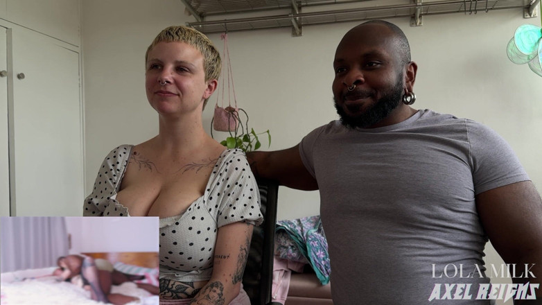 AxelReigns: Urmărind filmele noastre porno, partea 1 - Lola Milk X Axel Reigns