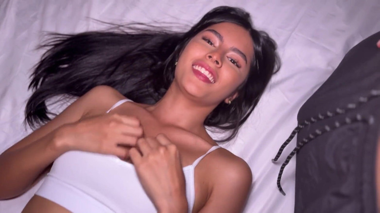 camilamendez7: Une Belle Colombienne Sexy Se Fait Baiser !