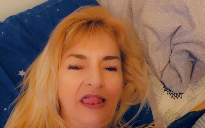 Cougarlishis: Пума-милфа- возбужденная мачеха с Nauty