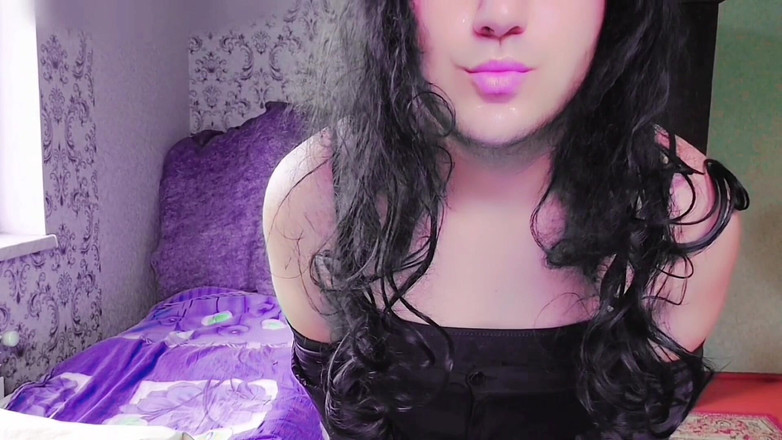 Kitty_Cross: Bromea ahora, por favor más tarde