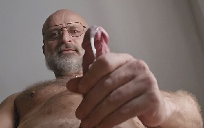 FerLuciDaddy: Can’t Stop Wanking