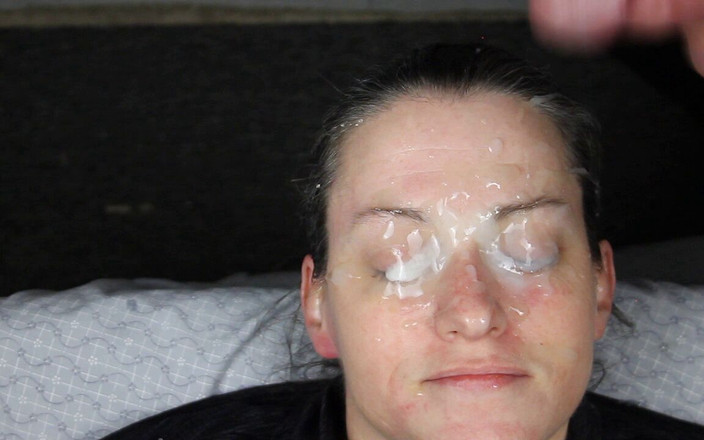 Dirty Dees: Explosión facial sucia, compilación 9