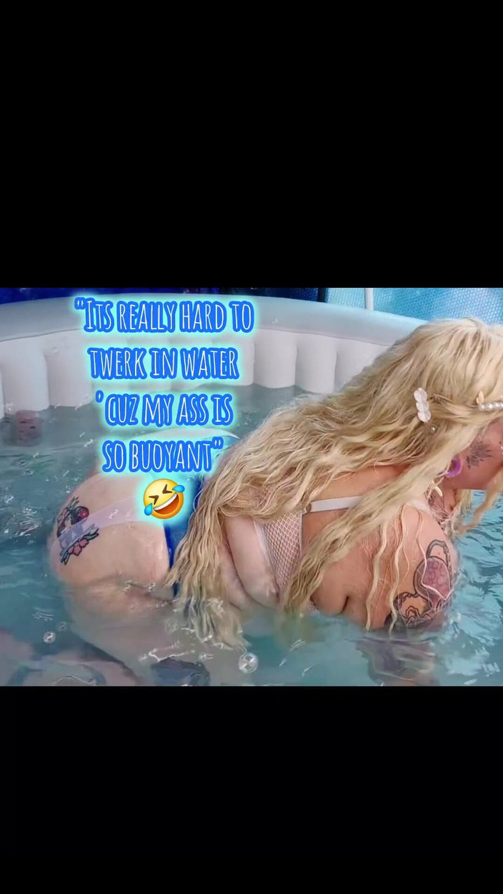 Mermaidcurves: Bloopers和btsim永远是一个傻子