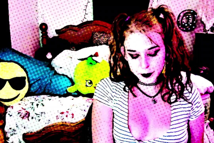Alli Anderson: Cómic fumando tetas
