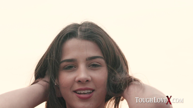 ToughLoveX: Toughlovex - Karl berkongkek dengan Kylie Rocket