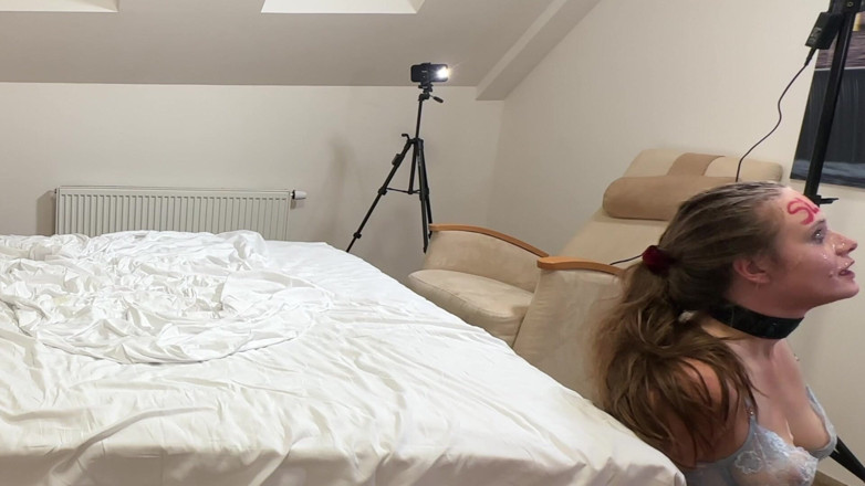 Fantom Videos: 幻影剧集。#19 Riddy - 舔肛，面部射精，继续操她