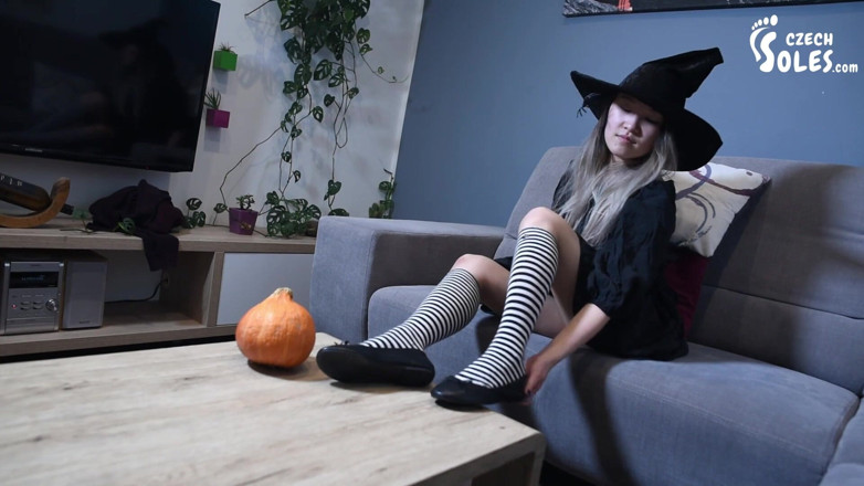Czech Soles - foot fetish content: Halloween night magic foot worship (Special)