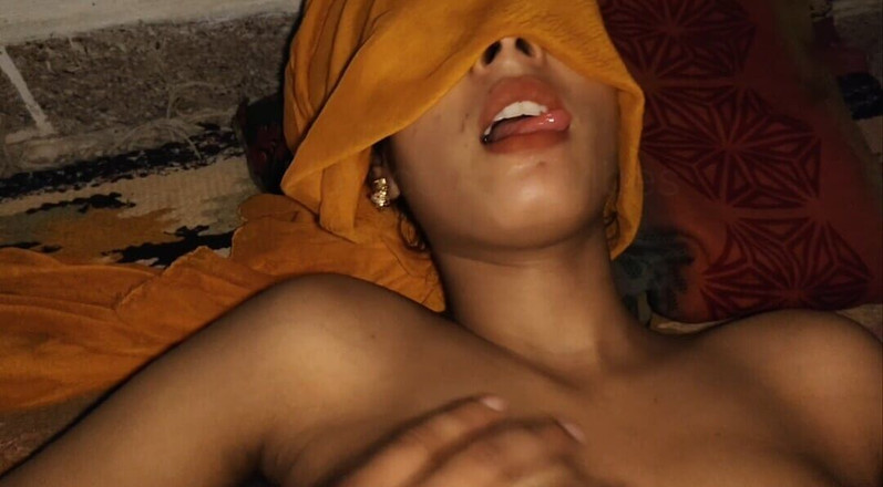 Hot_couple_vibes: Desi Bhabhi Viral Video: Bhabhi Sucked the Dick and Got...