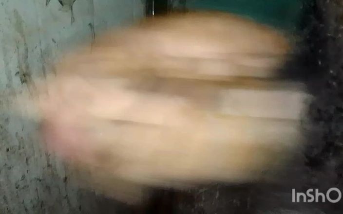 Crazy boy moment: Dirty Boy Village House Bathroom