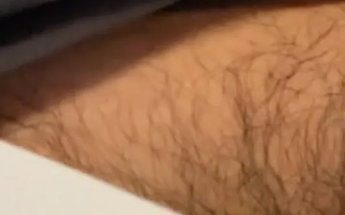 UnderXiaoQiang: Should I Trim My Pubic Hair?