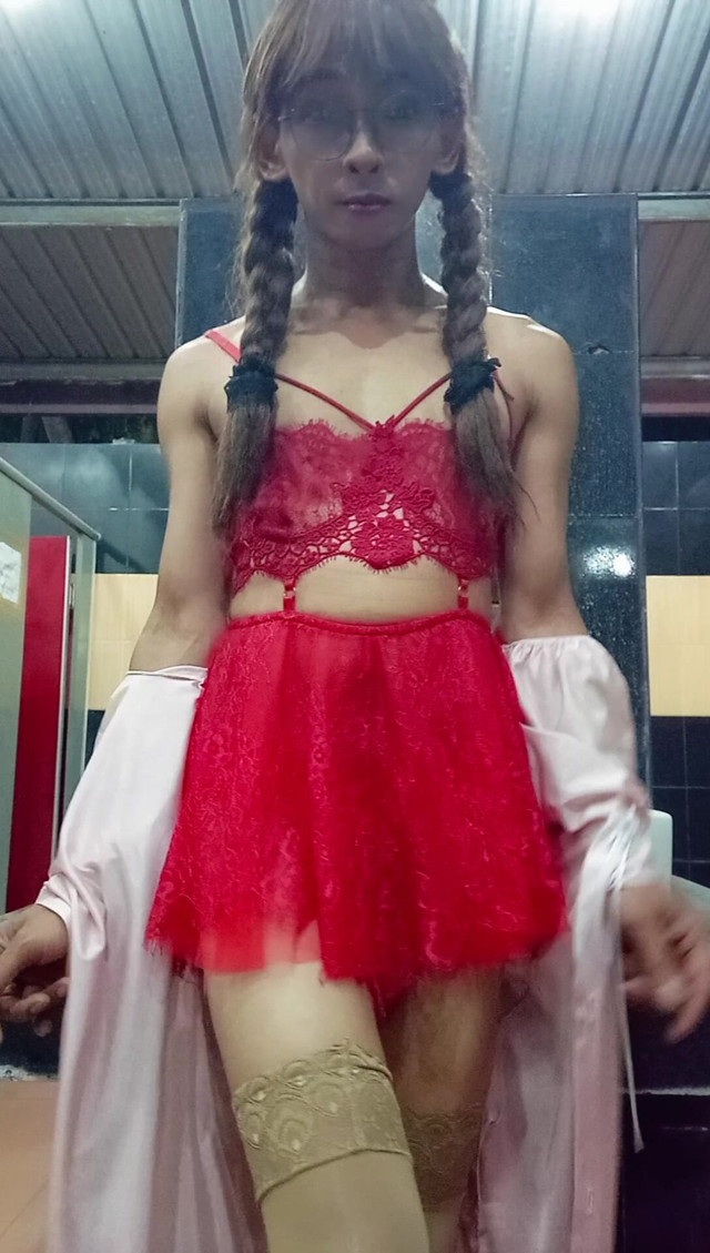 Sissy in Public Restroom (Mina)