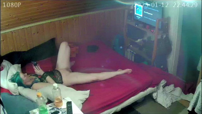 KittieNoOne: Noch ein blick auf mich beim masturbieren