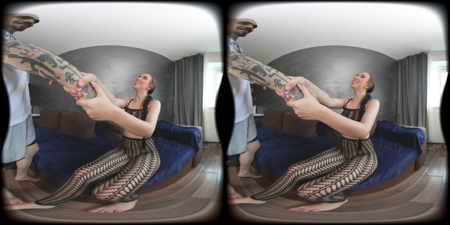 European Models Vr: Ik Moet Mijn Buurvrouw Verleiden