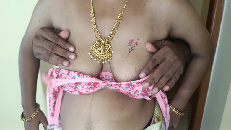 Palani69: Step Sister Reveal Her Cute Structure for Her Lovely Stepbrother